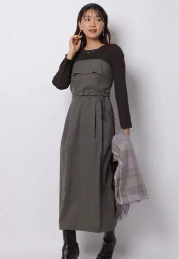 새상품! JUSGLITTY 베어 도킹 원피스 이번 시즌