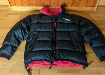 Bear USA 다운 자켓 / L 사이즈 / 블랙 / 레드