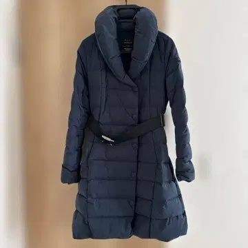 TATRAS 네이비 다운 자켓 벨트 사이즈 03