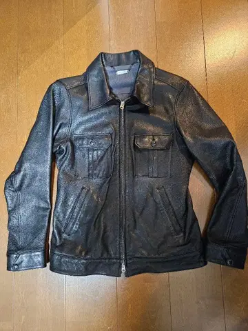 블랙 가죽 자켓 몽키타임