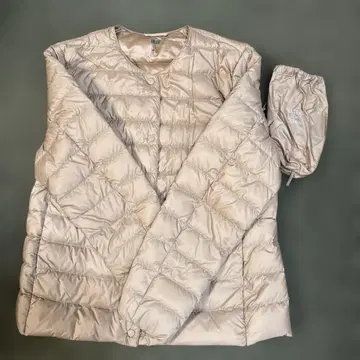 UNIQLO 울트라 라이트 다운 XL 핑크 베이지