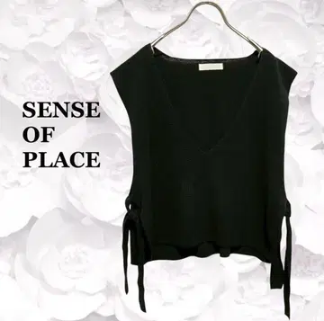 센스 오브 플레이스 니트 베스트 F 블랙 V넥 리본