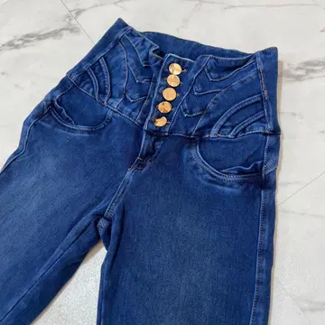 새상품 브라질리언 데님 LACOCOJEANZ 하이웨스트 데님 32 모레톤