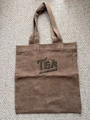 허그아워 TEA 토트백 새상품 크로스 앤 크로스