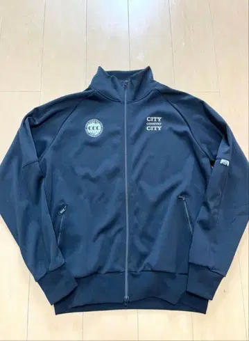 city country city 트랙 자켓