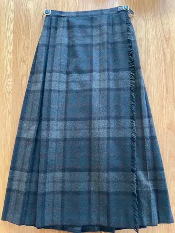 오닐 오브 더블린 체크 스커트