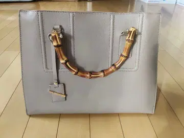 대나무 핸들 토트백