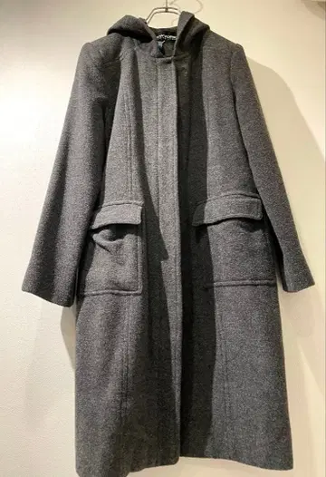 L.D NEWYORK 그레이 후드 부착 롱 코트