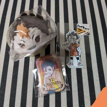 하이큐 니시노야 모치마스 봉제 인형 세븐넷 캔뱃지 오프샷