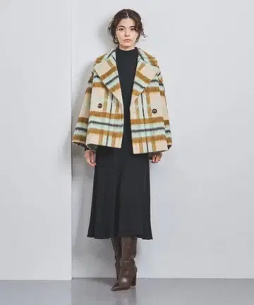 UNITED ARROWS 샤기 체크 숏 코트 [새상품급]