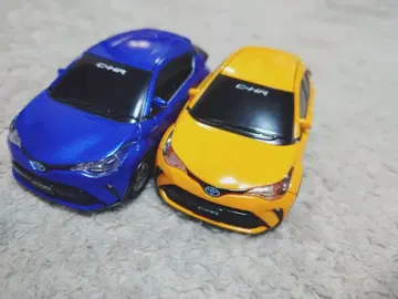 도요타 CHR 미니카 2대 세트