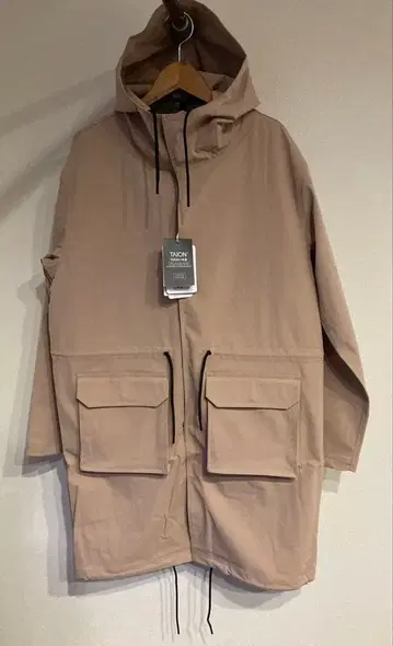 TAION 베이지 후드 부착 마운틴 후드티 체온 M 사이즈