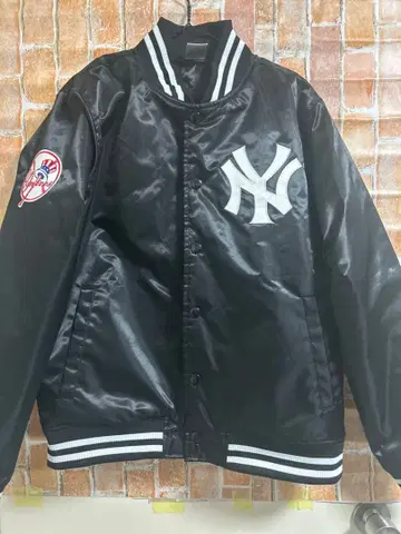 뉴욕 양키스 바시티 자켓 블랙
