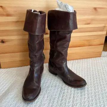 다크 브라운 가죽 롱 부츠