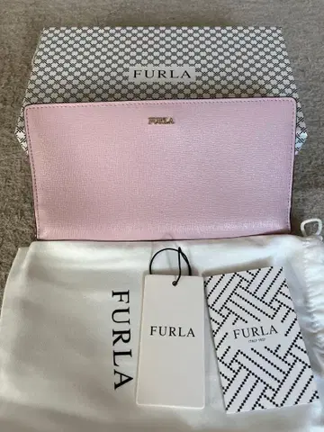 FURLA 핑크 장지갑