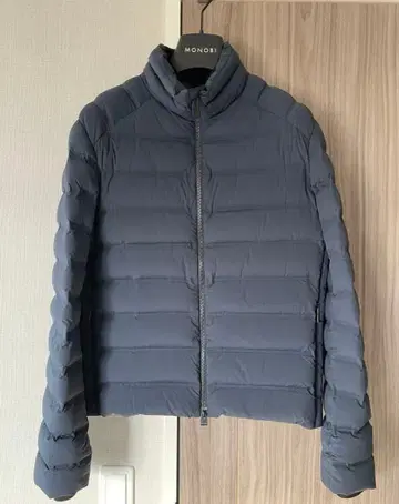 MONOBI 모노비 다운 이탈리아제 타트라스