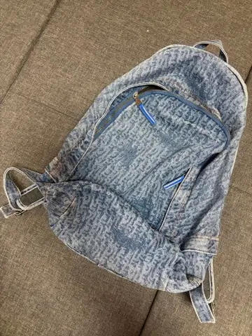 데님 패턴 백팩