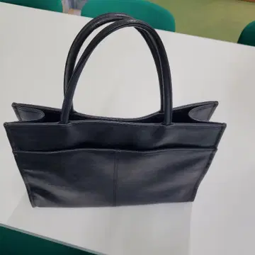 컴시즘 블랙 가죽 비즈니스 백