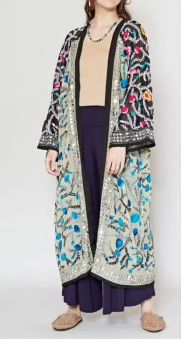 차이하네 자수 롱 가디건 완판템