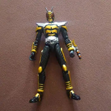 SH 피규아트 가면라이더 자비