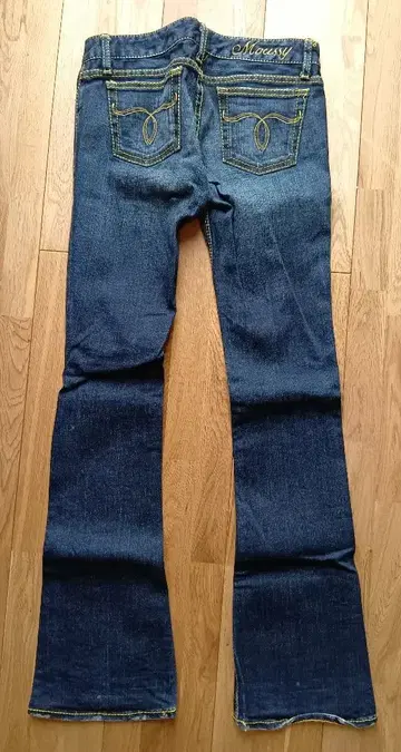 마우지 부츠컷 데님 플레어 데님 다크 블루 사이즈 25 Moussy