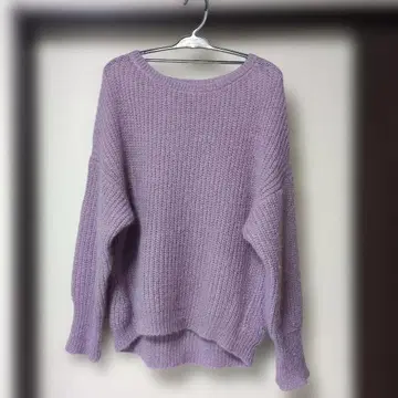 라벤더 오버 사이즈 니트 스웨터
