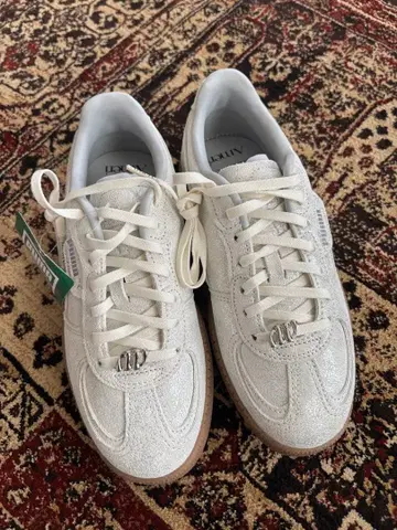 PUMA 팔레르모 모다 아메리 실버 23.0cm