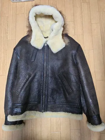 후드 부착 B-3 (L 사이즈) 구제 의류.