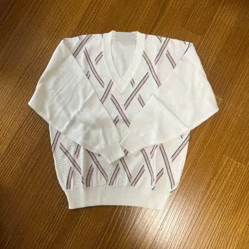 면 100% 화이트 V넥 니트 스웨터 M