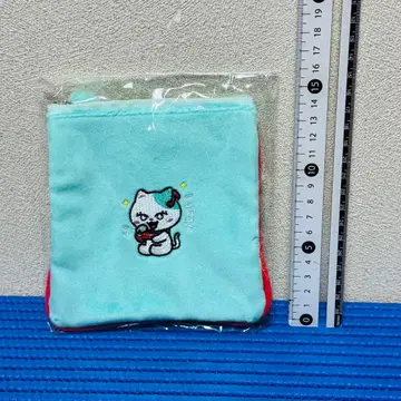 NIZOO 루캬 NiziU 마유카 파우치