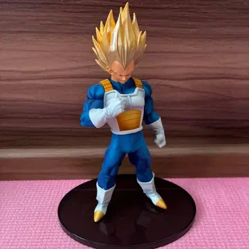 드래곤볼 조형 천하제일무도회6 초사이어인 베지터 피규어