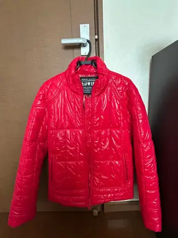 EDWIN 빨간색 다운 자켓 L 사이즈