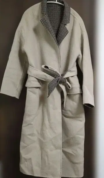 Mila Owen 리버서블 코트