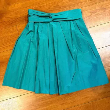 [ 투모로우랜드 ] 스커트