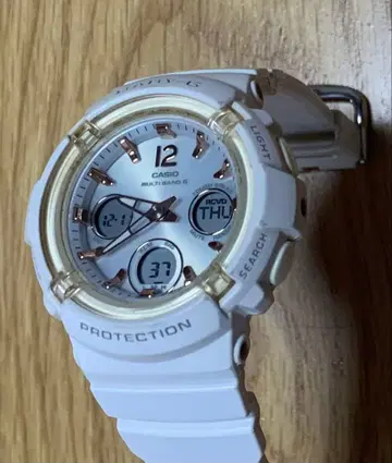 CASIO BABY-G 화이트 손목시계