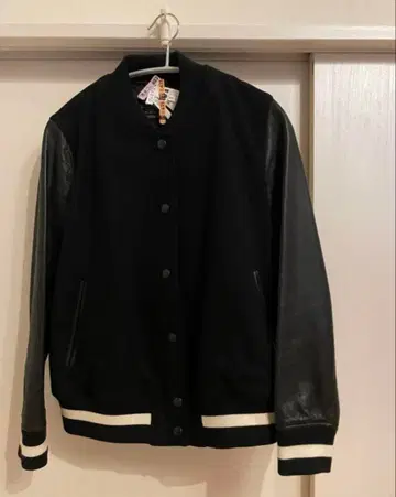 새상품급 맥피 MACPHEE 바시티 자켓 M 클리닝 완료 블랙