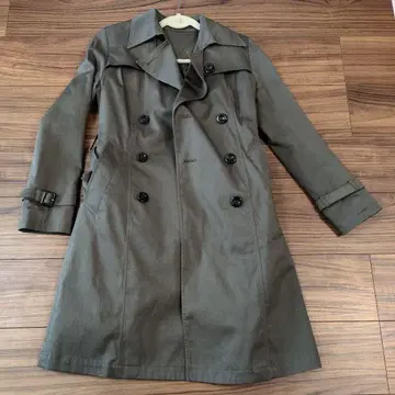 올리브 그린 더블 브레스트 트렌치코트 M