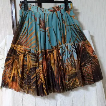 플레어 스커트 파랑과 오렌지색 야자수 패턴