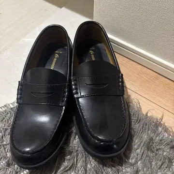 블랙 가죽 로퍼