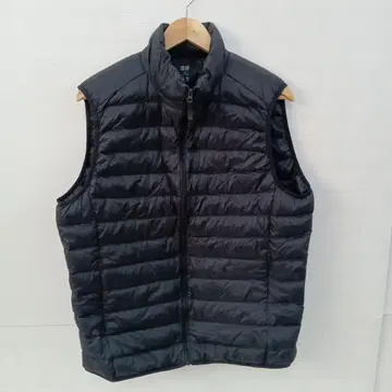 12.11 S582P 유니클로 다운 베스트 네이비 XL