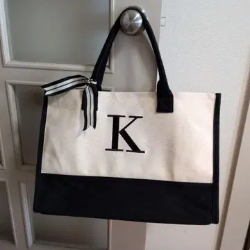 K 로고 토트백 아이보리/블랙