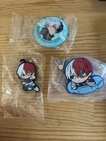 토도로키 쇼토 캔뱃지 아크릴 키링 세트 쿠라스시