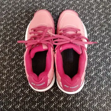 요넥스 테니스화 22.5cm