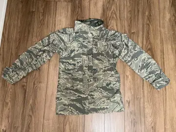 카모 패턴 후드 부착 밀리터리 자켓