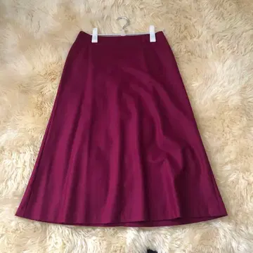 새상품 택 포함 23구 스커트