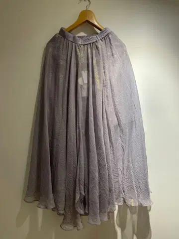 라벤더 플레어 롱 스커트 F