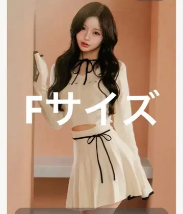 다리치 허리 오픈 리본 디자인 니트 미니 원피스