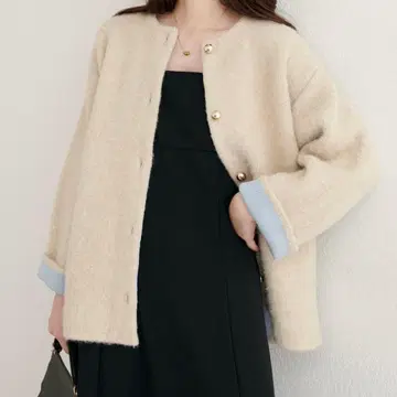 natural couture W 페이스 배색 니트 자켓 라이트 베이지