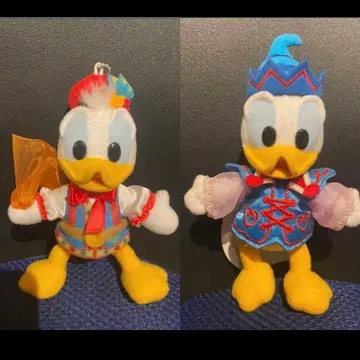 도날드 인형 배지 세트