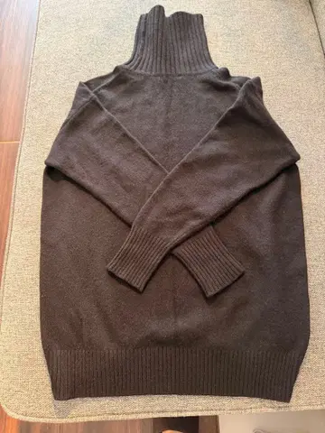 플라스테 울 캐시미어 니트